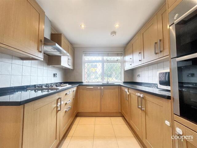 House for sale in Greater London