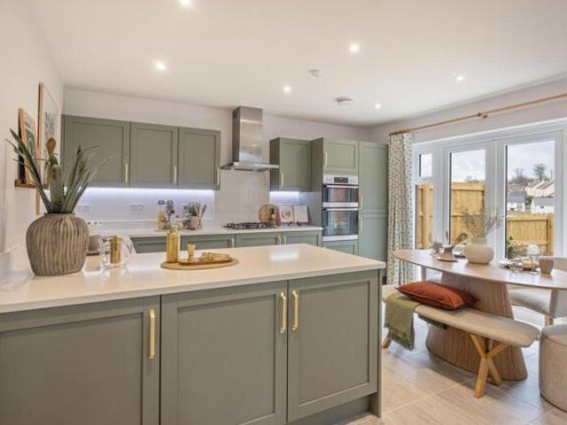 House for sale in Saltash, Cornwall