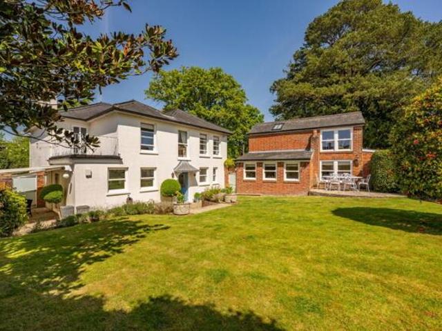 House for sale in West End, Helford