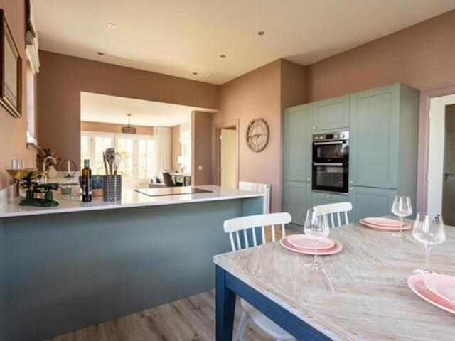 House for sale in Chapelton, Scotland