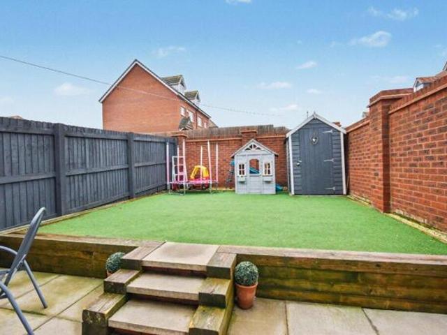House for sale in Pinders Heath, West Yorkshire