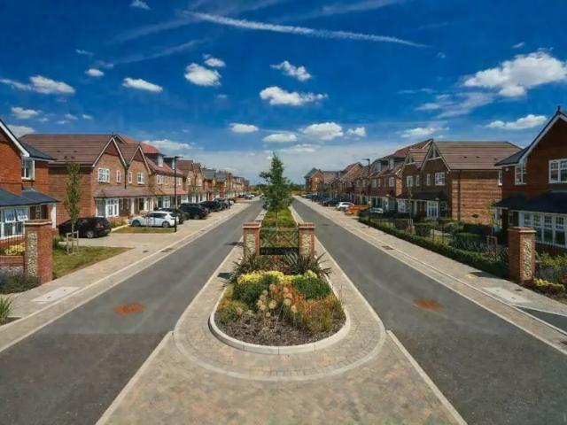 House for sale in Highcroft, Berrick Salome