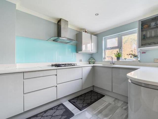 House for sale in Emmbrook, Wokingham