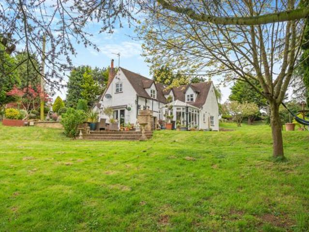House for sale in Worcestershire