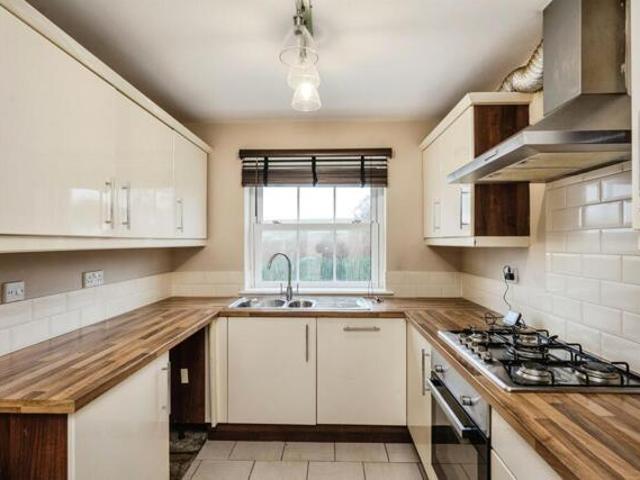 House for sale in Seven Sisters