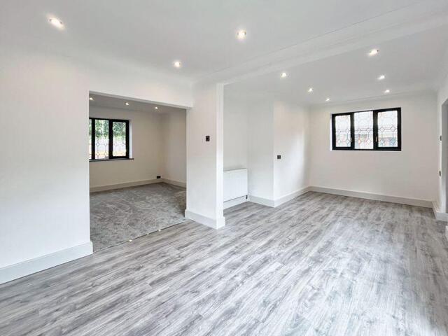 House for sale in Pontneddfechan, Wales