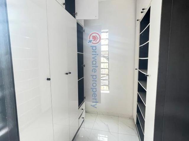 House for sale in Ajah, Lagos