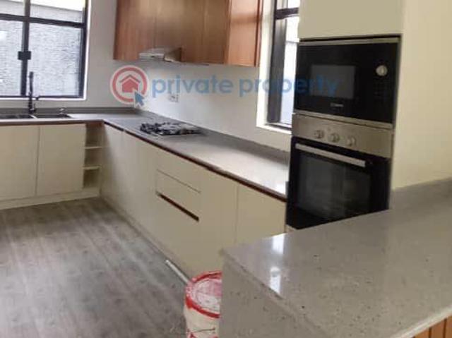 House for sale in Lagos, Victoria Island 