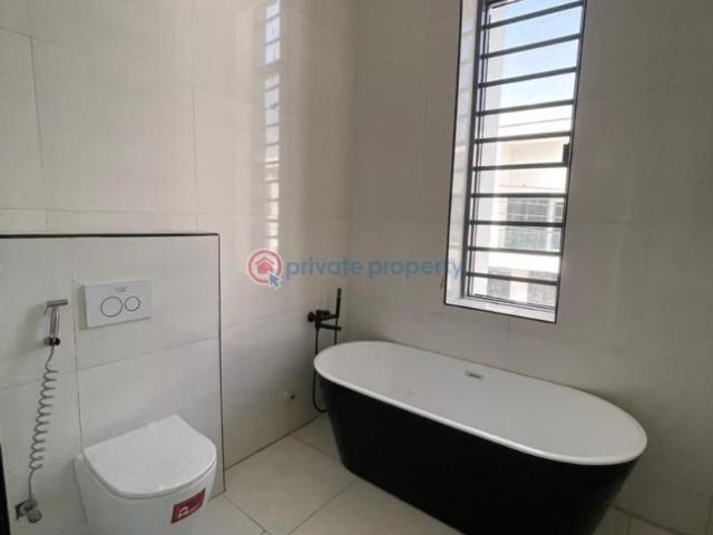 House for sale in Eti Osa, Abuja