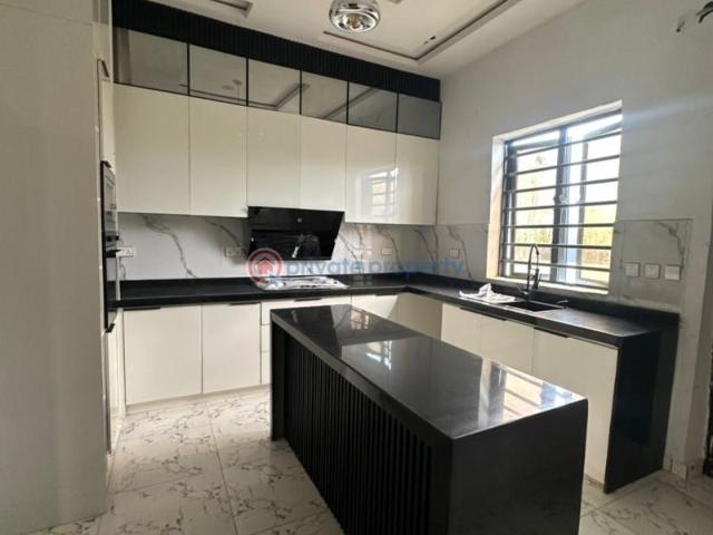House for sale in Lagos, Ajah