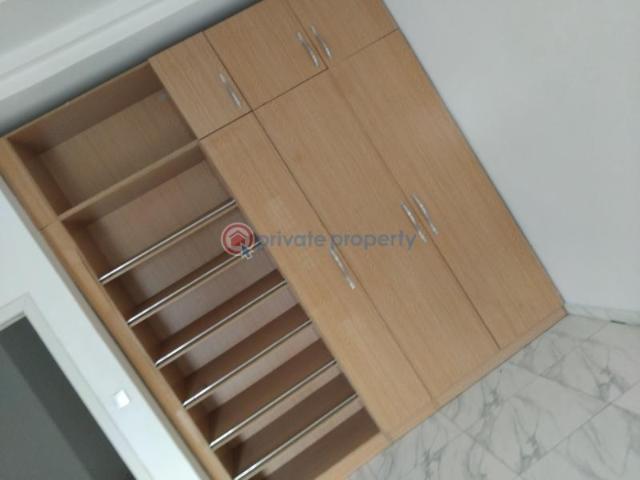 House for sale in Eti Osa, Lagos