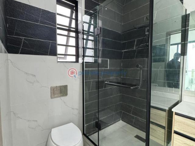 House for sale in Eti Osa, Lagos