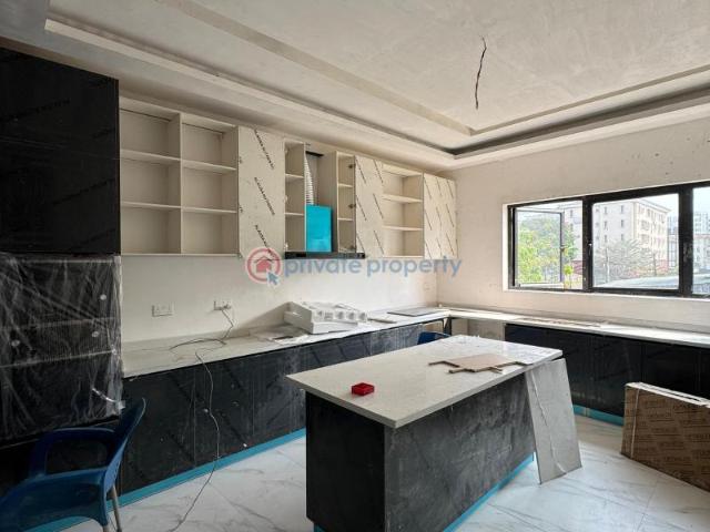 House for sale in Eti Osa, Abuja