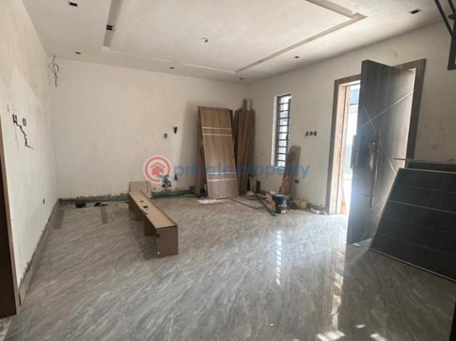 House for sale in Kosofe , Abuja