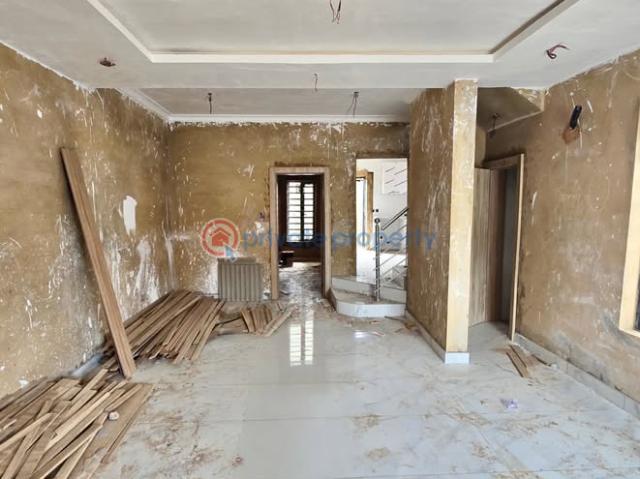 House for sale in Lagos, Ikeja 