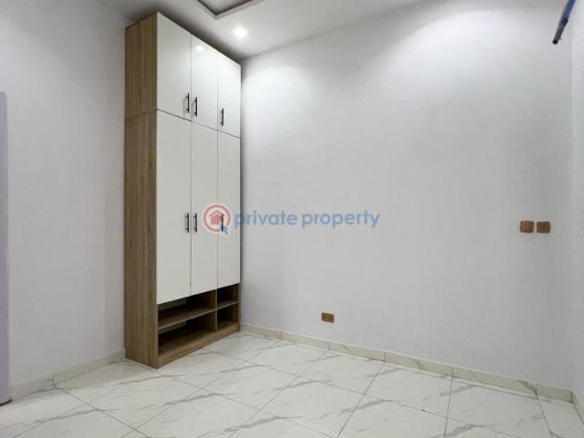 House for sale in Lagos, Lekki