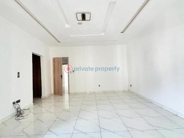 House for sale in Lagos, Lekki