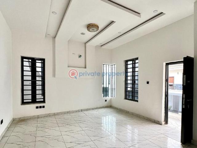 House for sale in Lagos, Lekki