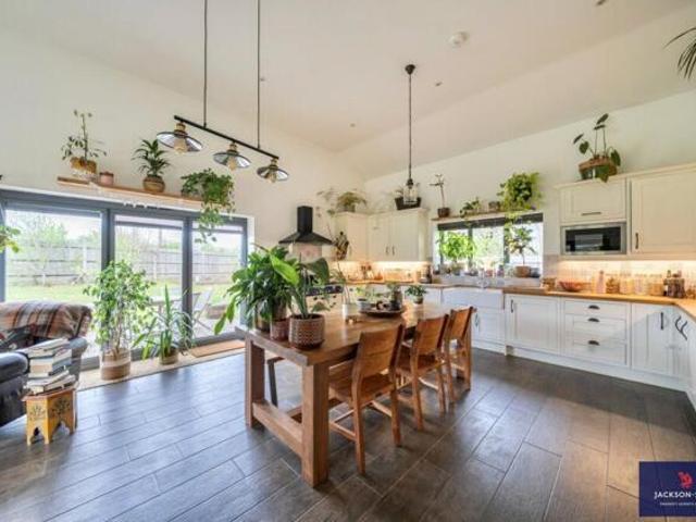 Room for sale in Toddington, Bedfordshire