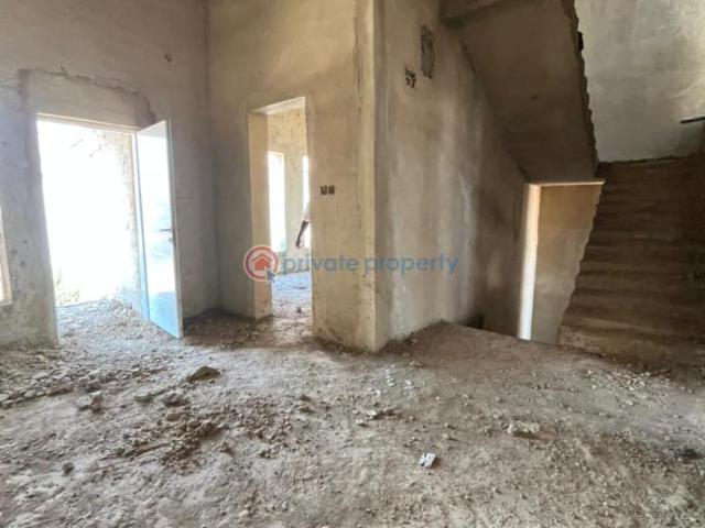 House for sale in Abuja, Sokoto