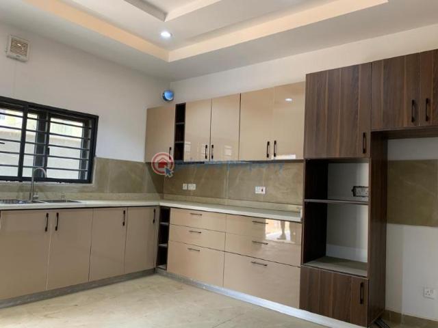 House for sale in Abuja, Central Area Phase 2 