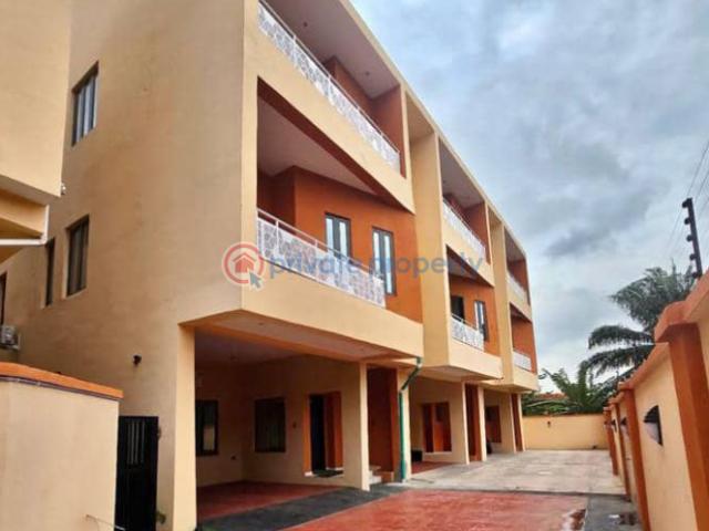 House for sale in Lagos, Ikeja 