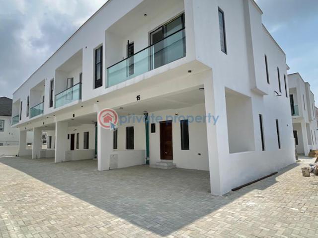 House for sale in Eti Osa, Lagos