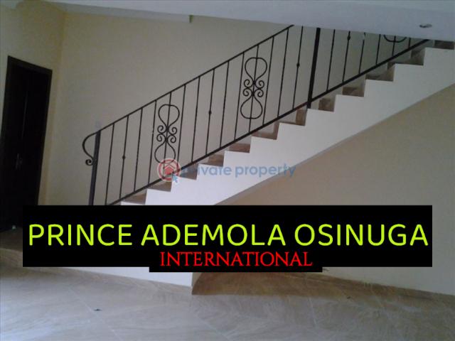 House for sale in Eti Osa, Abuja