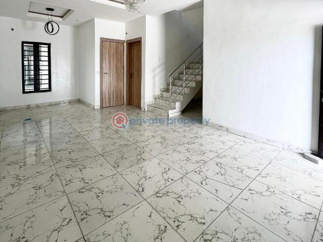 House for sale in Lagos, Lekki