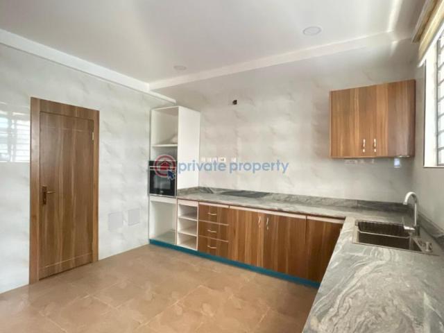 House for sale in Lagos, Lekki