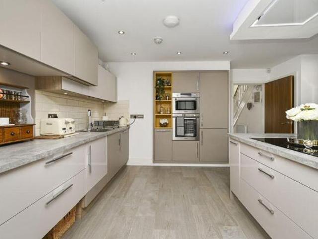 Farm for sale in Sewell, Scotland