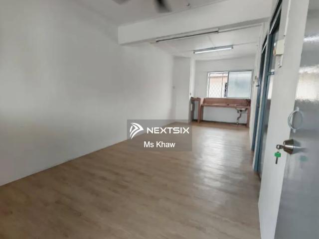 Shop for sale in Kuching, Bahagian Kuching