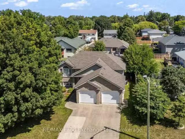 House for sale in Saugeen Shores, Ontario