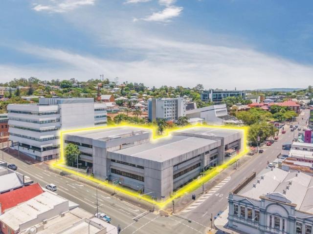 Office for sale in Toombul, Queensland