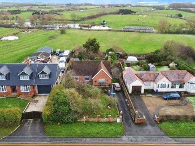 Bungalow for sale in Flamborough