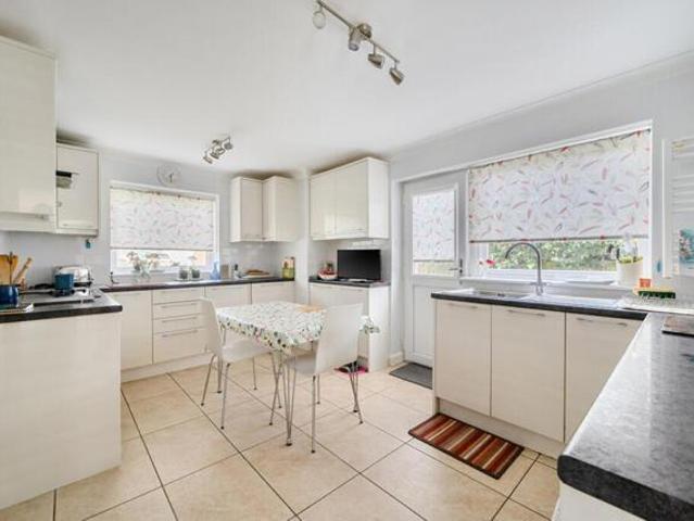 Bungalow for sale in Henley-on-Thames, Berrick Salome