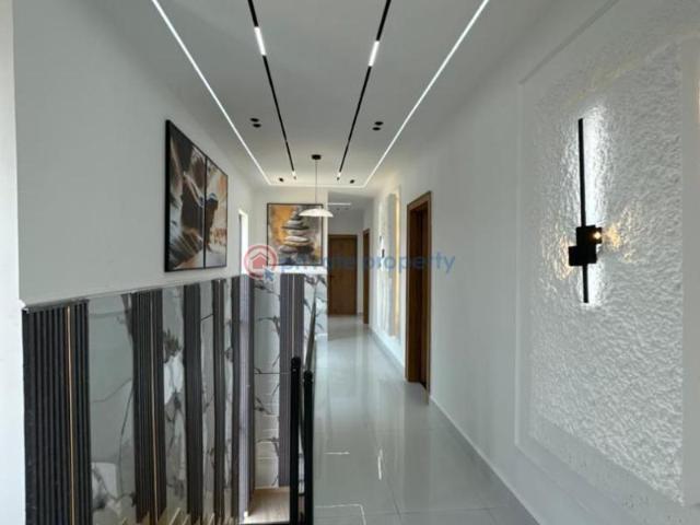 House for sale in Eti Osa, Abuja