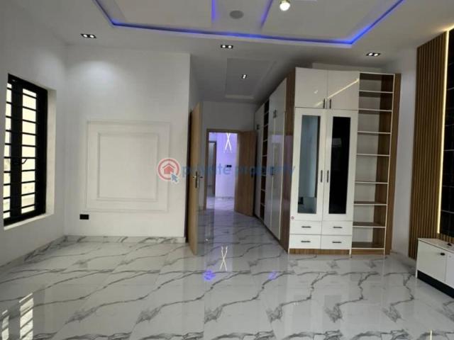 House for sale in Lagos, Lekki House for sale in Lagos, Lekki