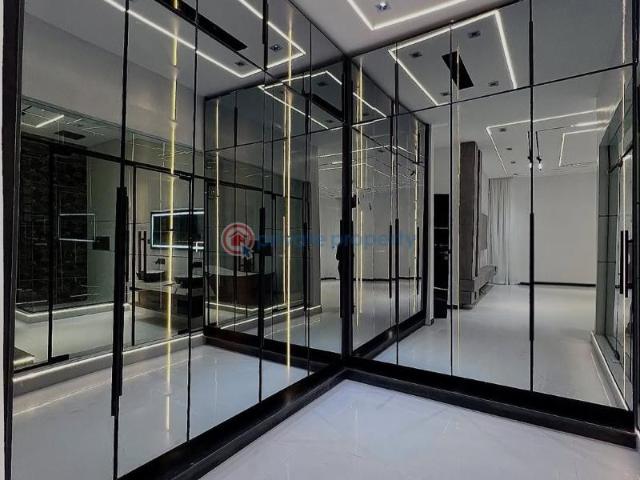 House for sale in Eti Osa, Lagos