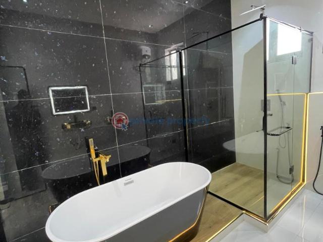House for sale in Lagos, Ajah
