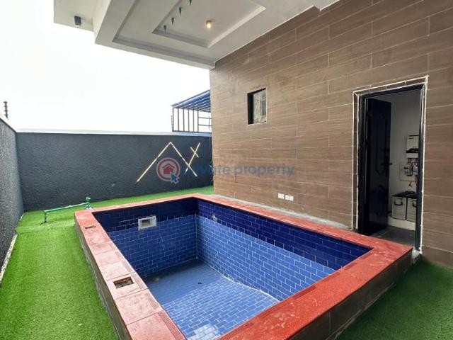 House for sale in Eti Osa, Abuja