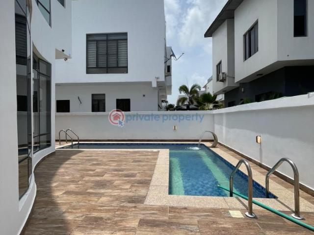 House for sale in Lagos, Lekki