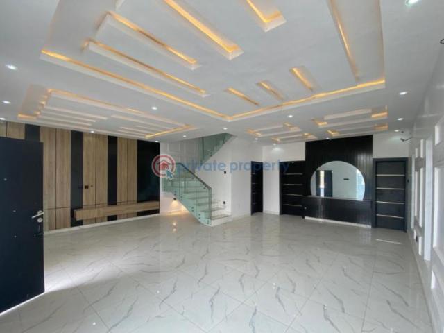 House for sale in Ijaiye, Lagos