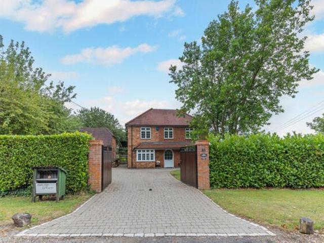 House for sale in Penn, Penn Street