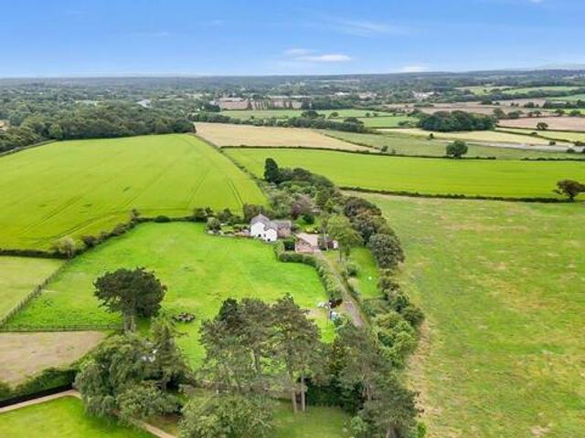House for sale in Bebington, Storeton