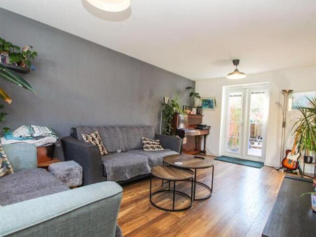 House for sale in Woodlands Park, Bedford