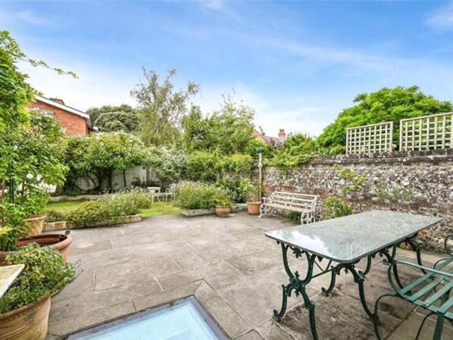 House for sale in Chichester, Littlecote