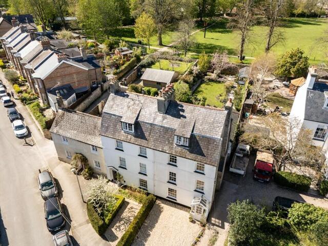 House for sale in Fordington