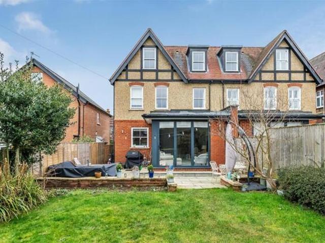 House for sale in Pachesham Park, Surrey