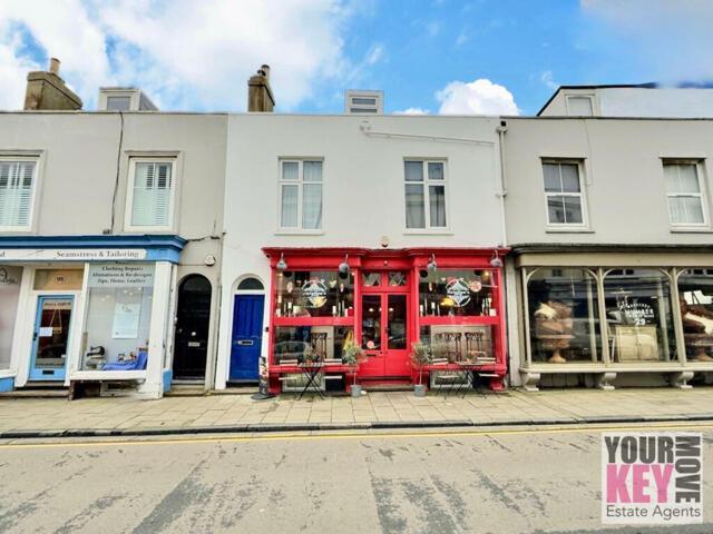 House for sale in Folkestone, Golden Valley